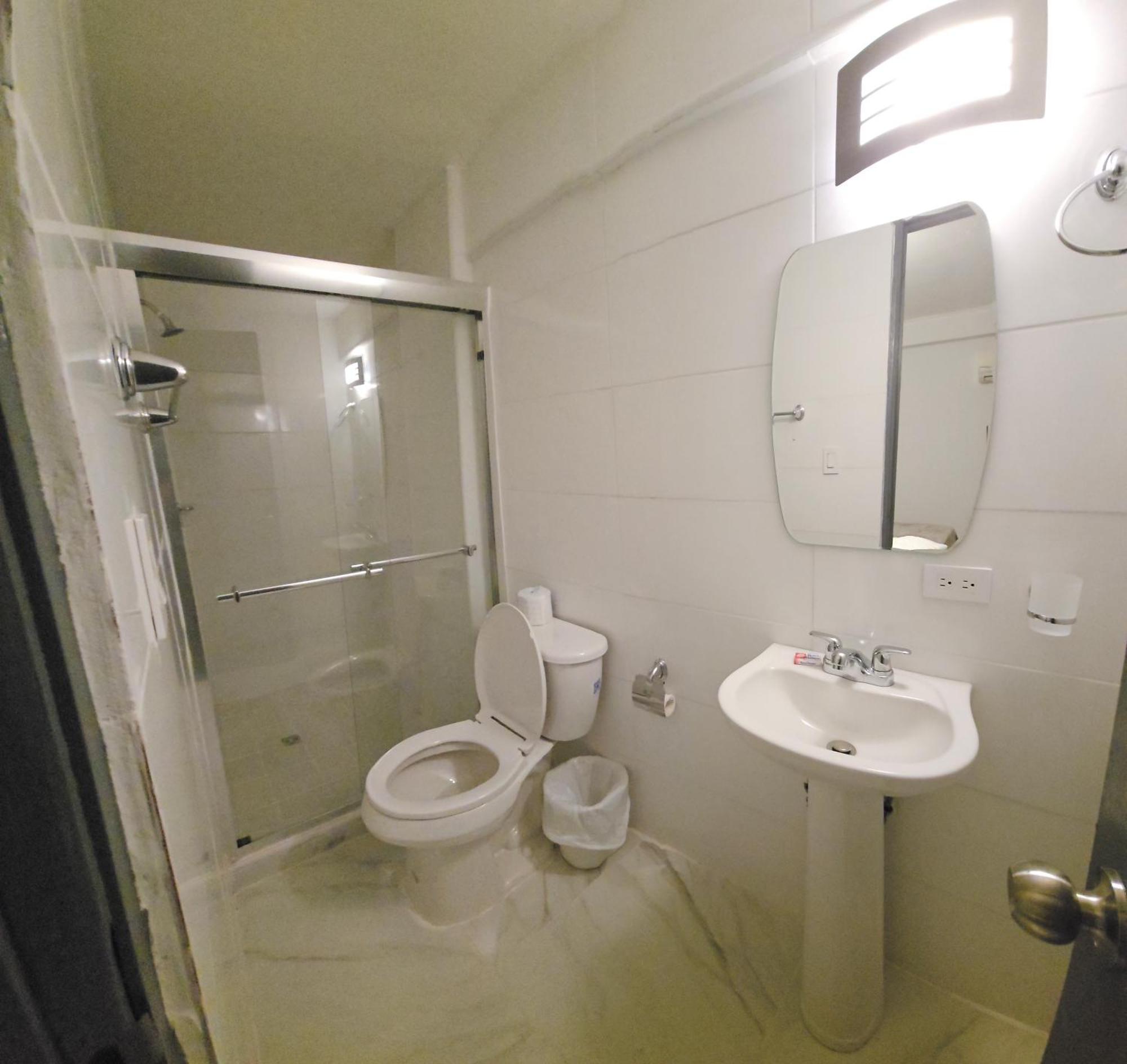 פנמה סיטי Hotel Montreal מראה חיצוני תמונה